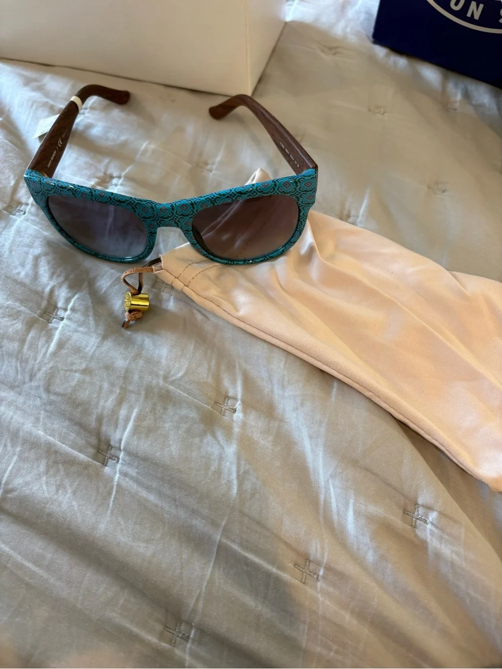 Tory Burch Teal Patterned Sunglasses with Brown Temples nwt